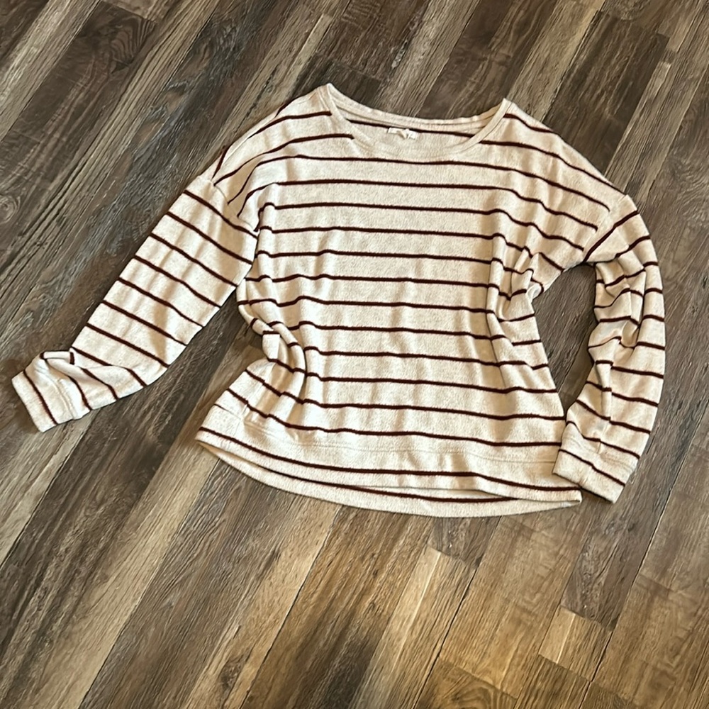 Maurice’s Maroon and Ivory Striped Mid Weight Sweatshirt